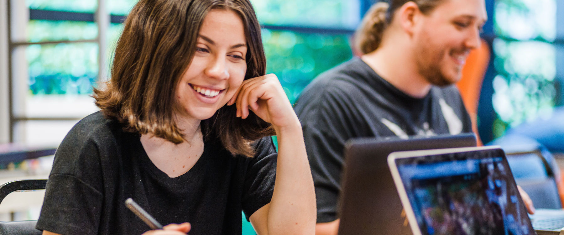 HU students in a classroom.