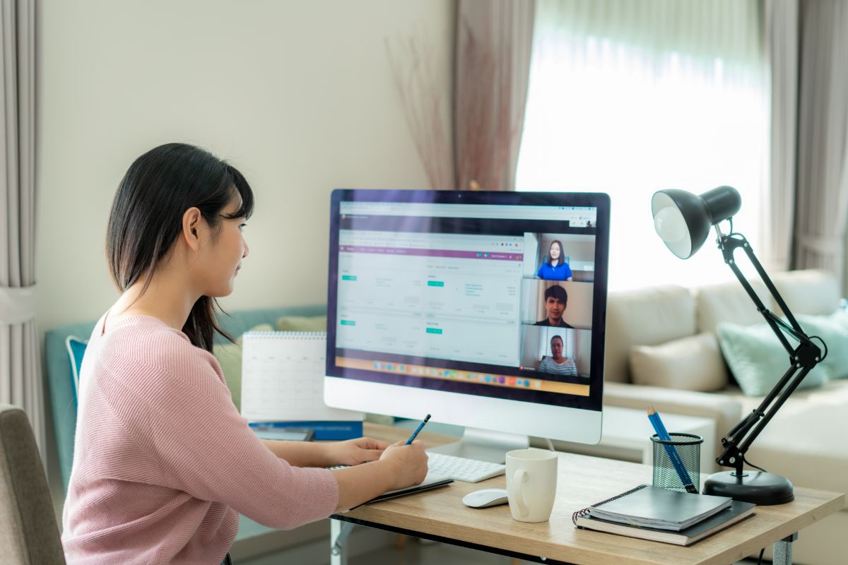 Student in a virtual class. 
