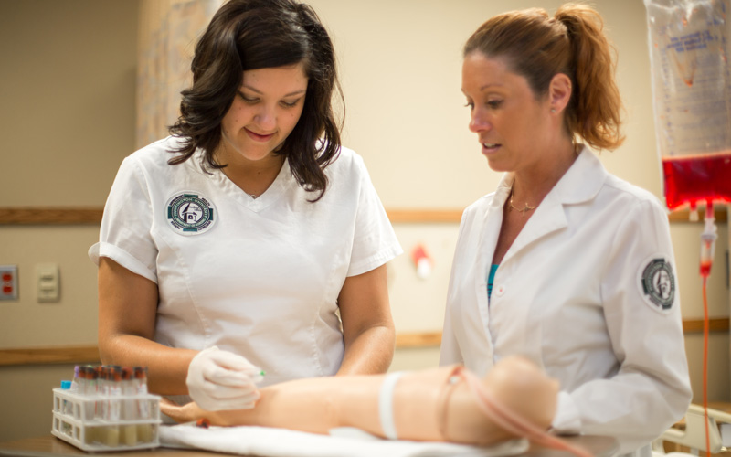 Nursing school admission requirements